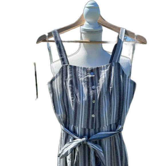 NWT Savanna Jane Jumpsuit Medium Gray White Stripe Coastal - Picture 4 of 10